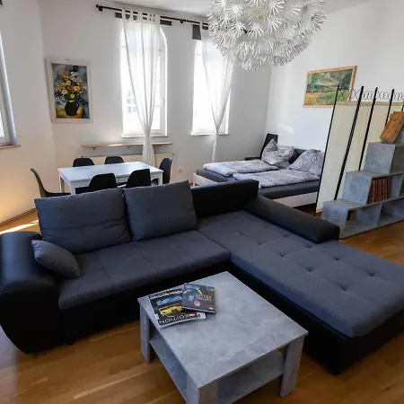 Parkside No16 * Leipzig